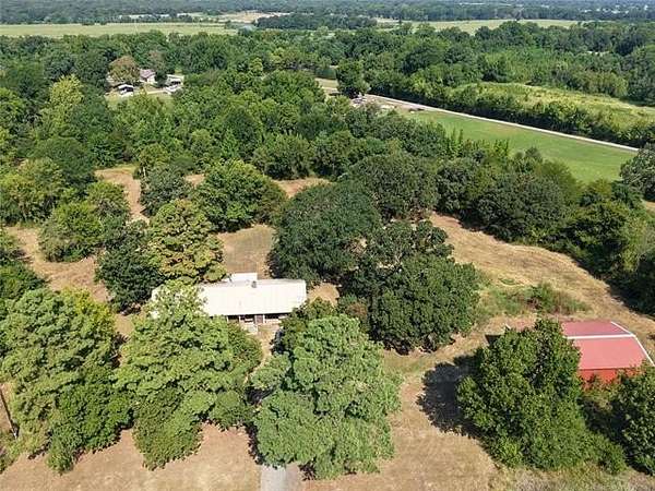 13 Acres of Land with Home for Sale in Poteau, Oklahoma