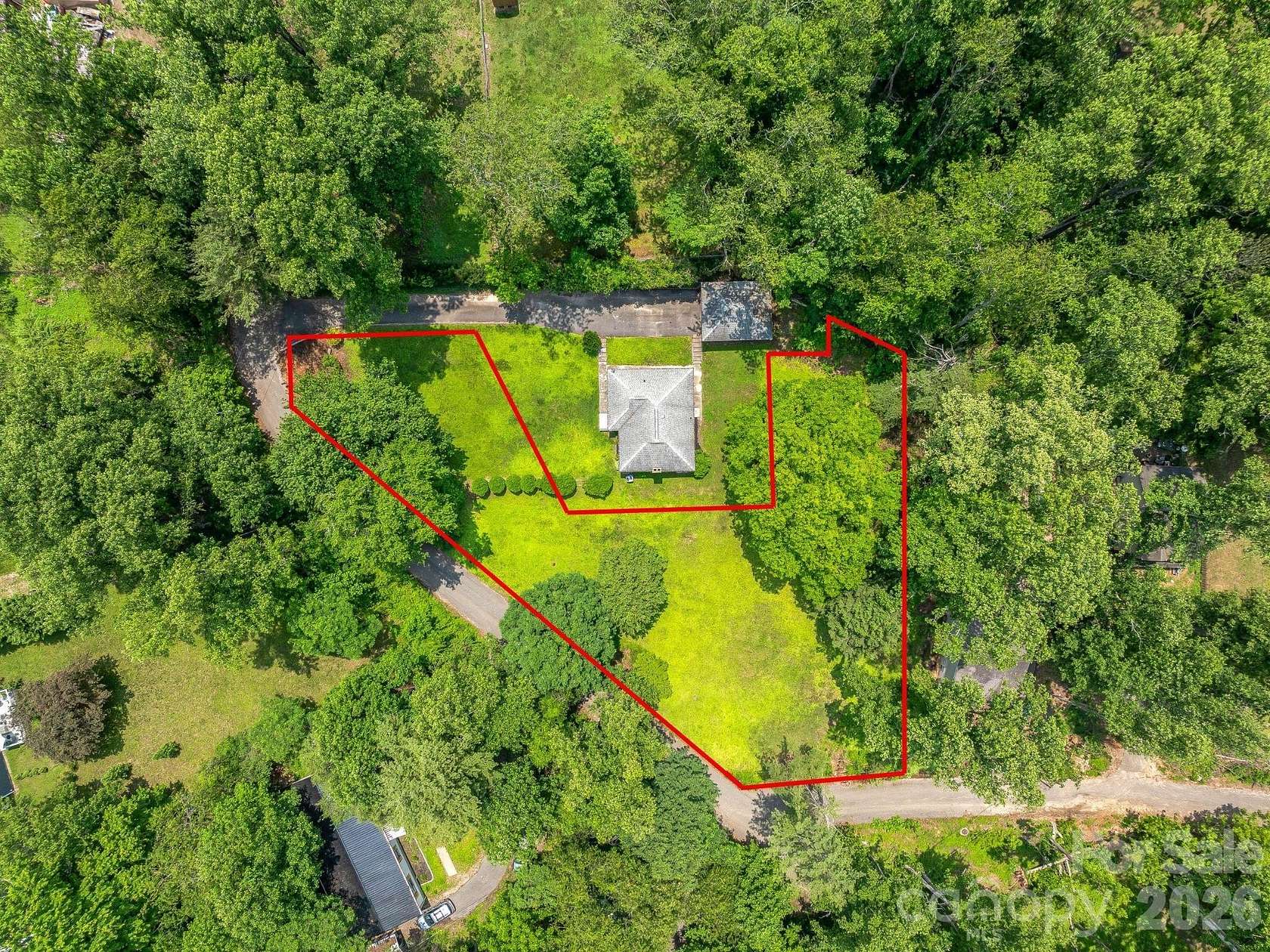 0.5 Acres of Land for Sale in Asheville, North Carolina