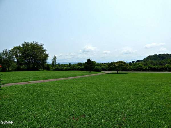 6 Acres of Residential Land for Sale in Dandridge, Tennessee