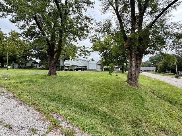 0.12 Acres of Residential Land for Sale in Albany, Missouri