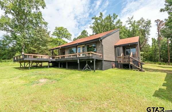 15 Acres of Land with Home for Sale in Troup, Texas