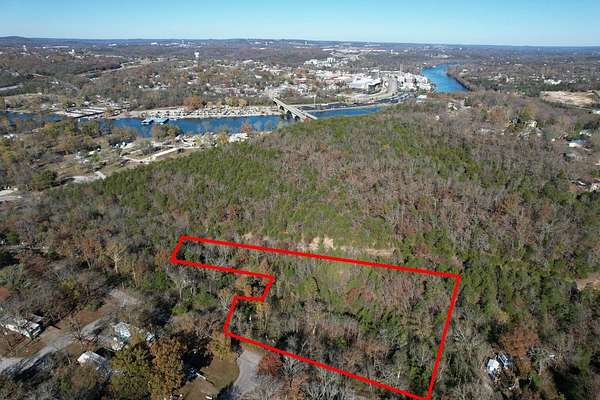 1.88 Acres of Residential Land for Sale in Hollister, Missouri
