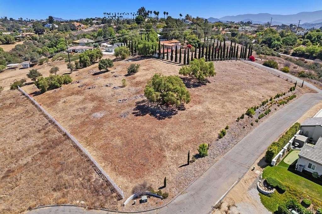 2.22 Acres of Residential Land for Sale in Fallbrook, California