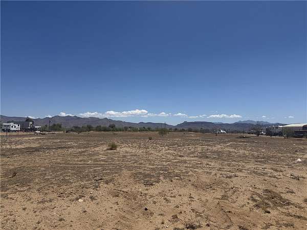 1.17 Acres of Residential Land for Sale in Golden Valley, Arizona