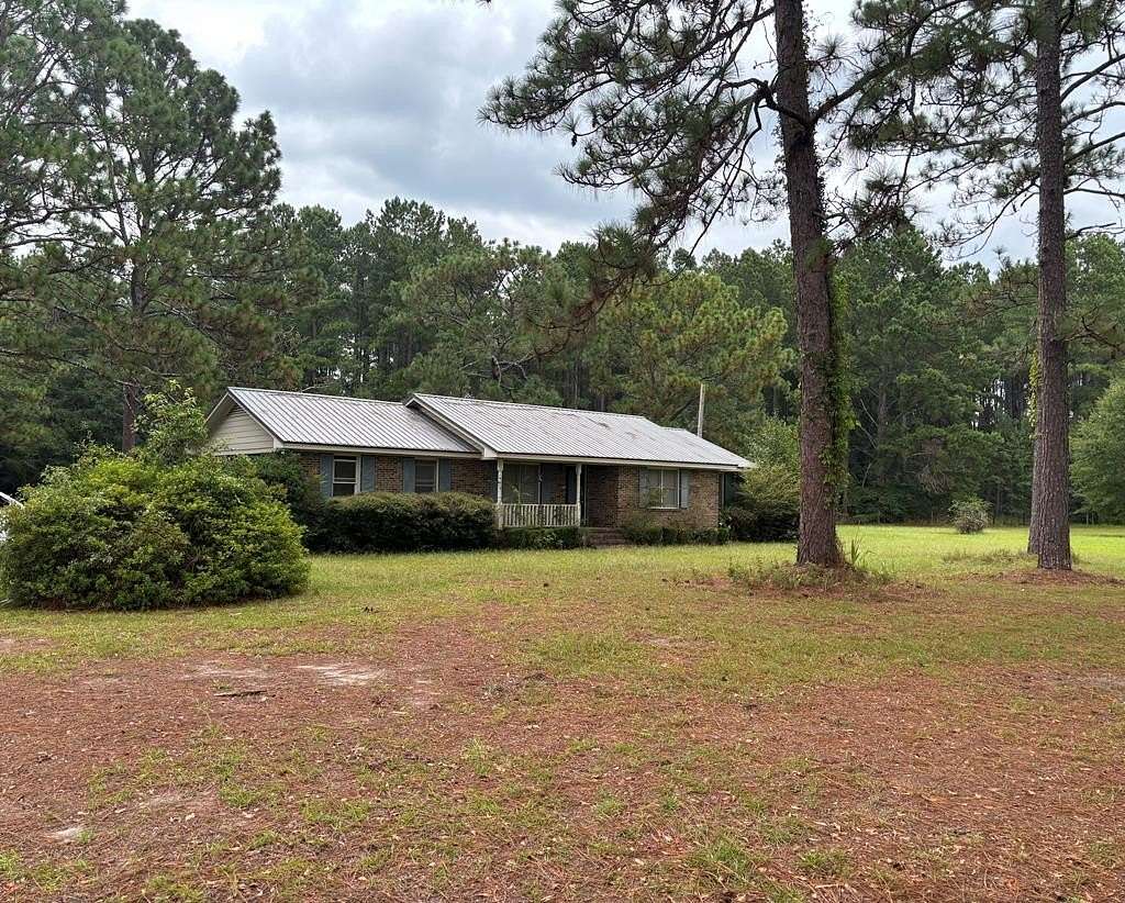 8.18 Acres of Land with Home for Sale in Cordele, Georgia