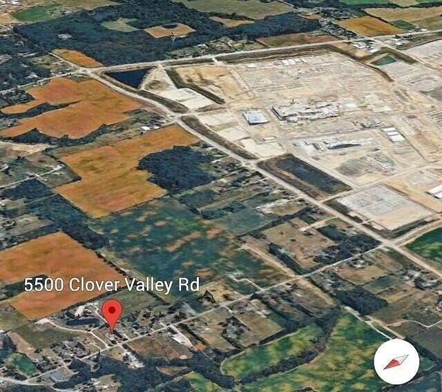 1.43 Acres of Residential Land for Sale in Johnstown, Ohio