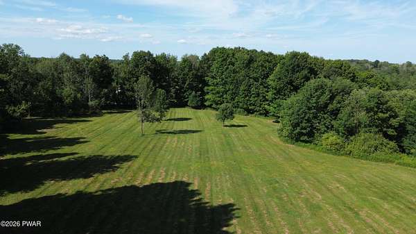 14 Acres of Recreational & Residential Land for Sale in Lake Ariel, Pennsylvania