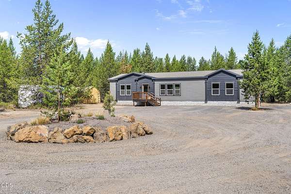 5.1 Acres of Land with Home for Sale in Gilchrist, Oregon