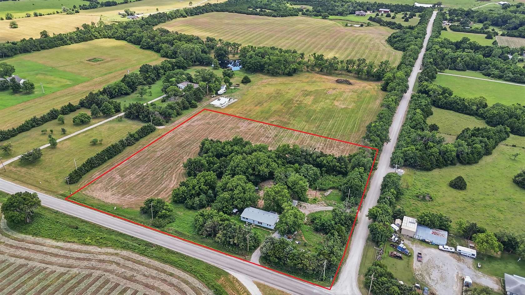 4.6 Acres of Land with Home for Auction in Douglass, Kansas