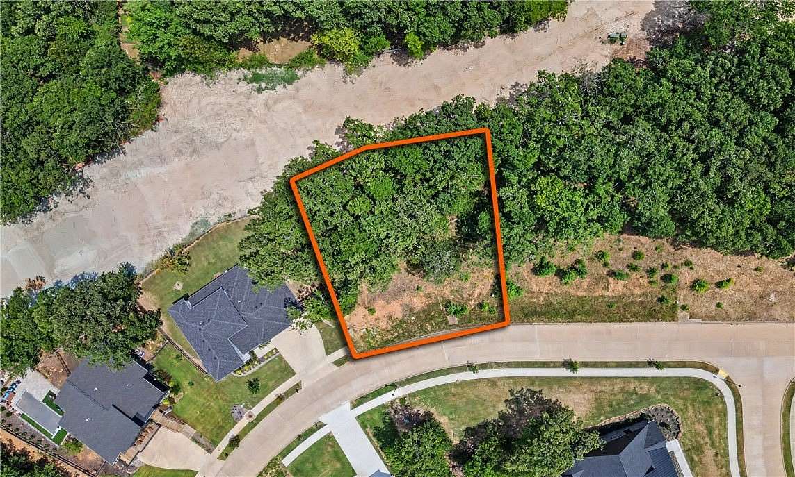 0.5 Acres of Residential Land for Sale in Fayetteville, Arkansas