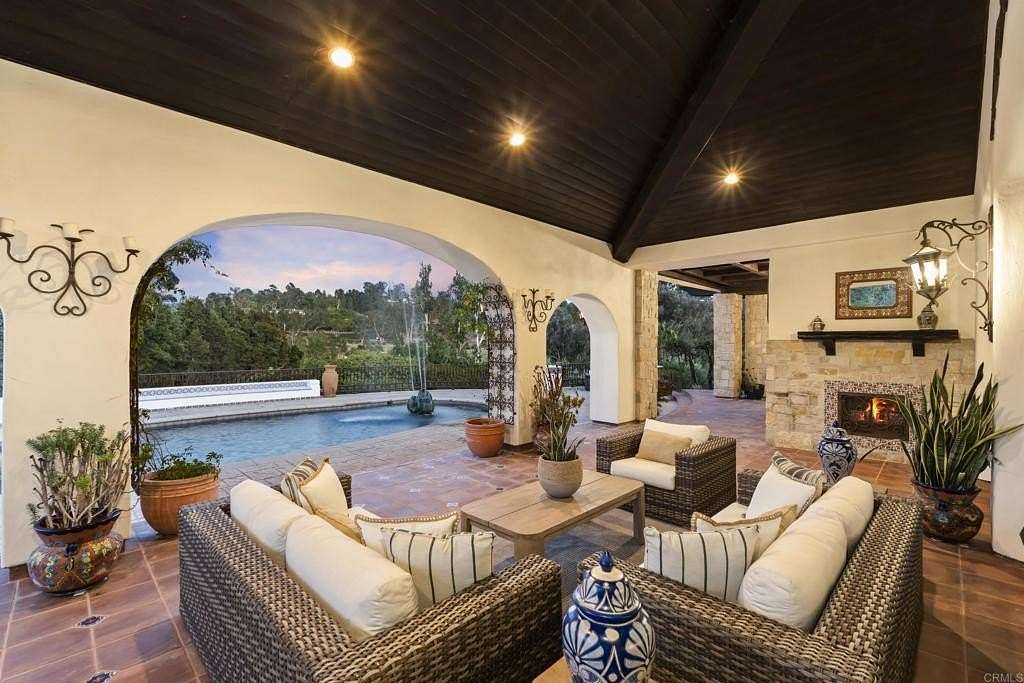 2 Acres of Land with Home for Sale in Rancho Santa Fe, California
