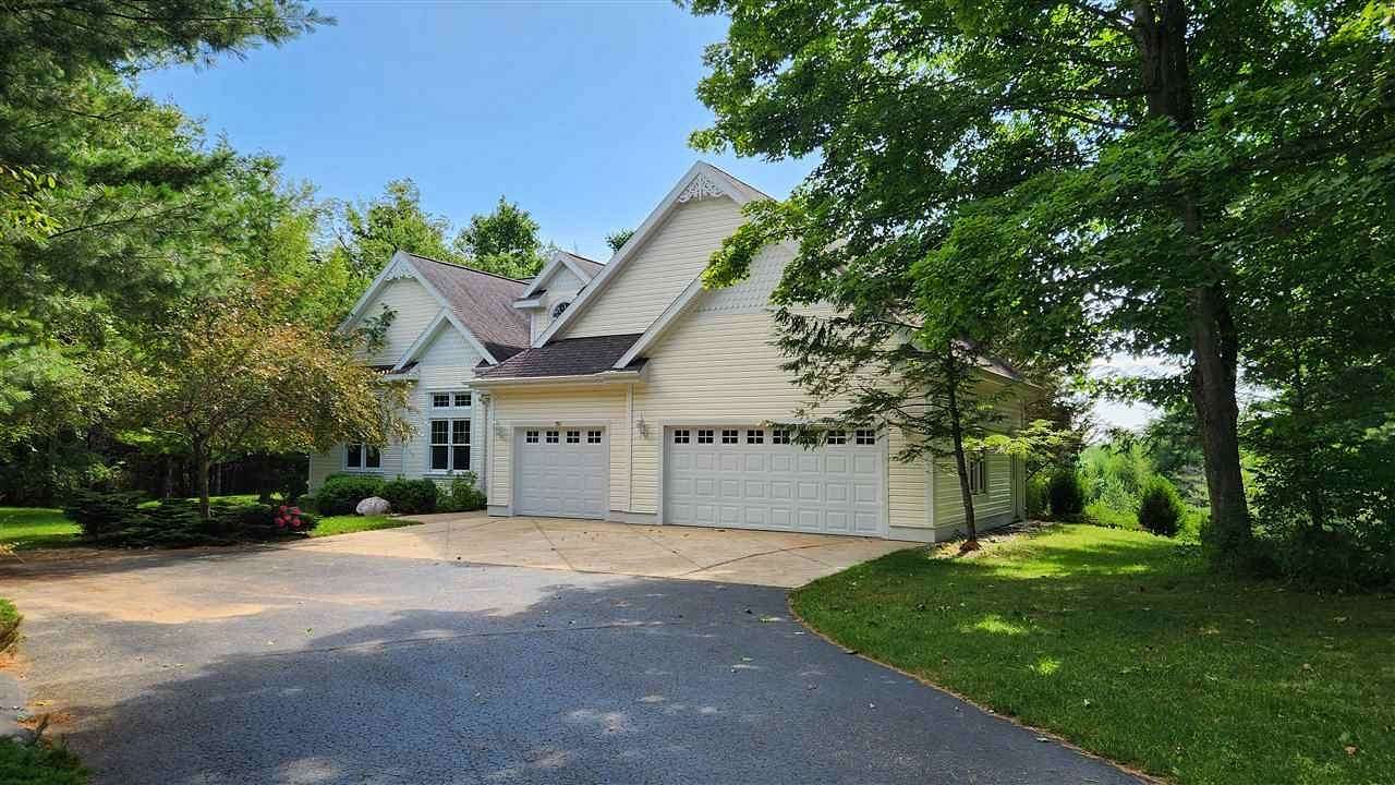 4.72 Acres of Land with Home for Sale in Harbor Springs, Michigan