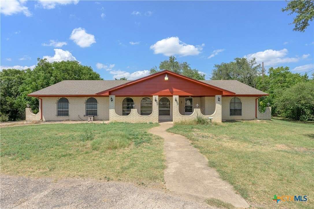 2.37 Acres of Land with Home for Sale in Killeen, Texas