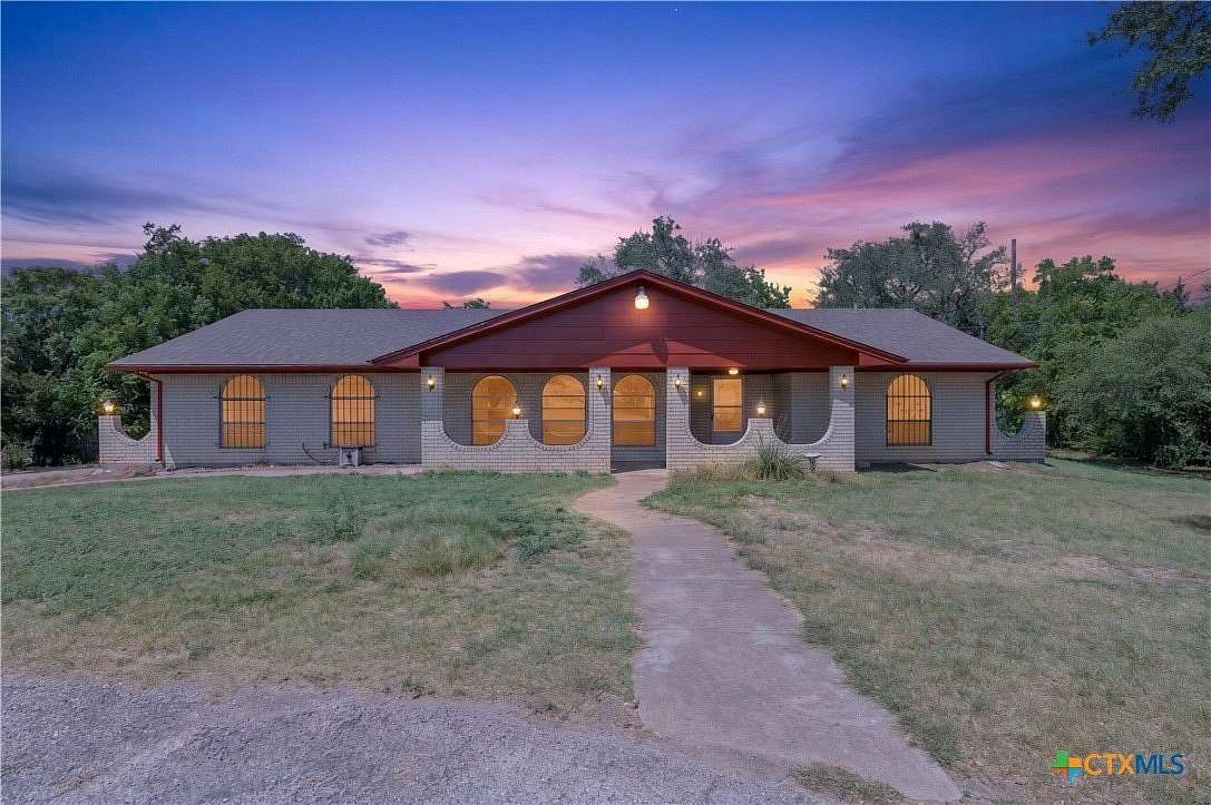 2.37 Acres of Land with Home for Sale in Killeen, Texas