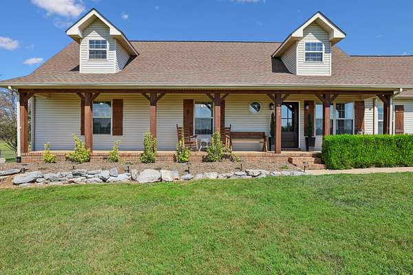 5.12 Acres of Land with Home for Sale in Bell Buckle, Tennessee