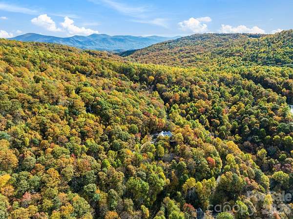 1 Acre of Residential Land for Sale in Swannanoa, North Carolina