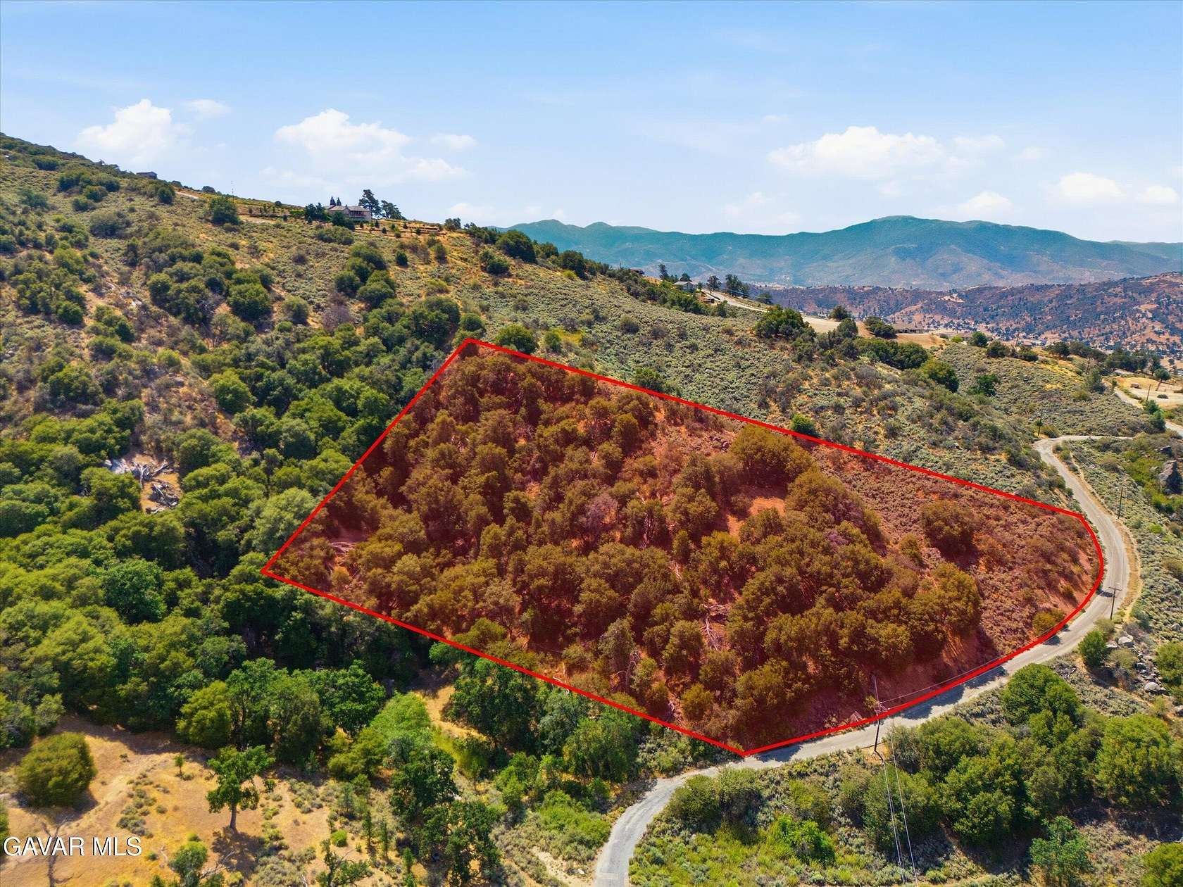 6.4 Acres of Residential Land for Sale in Tehachapi, California