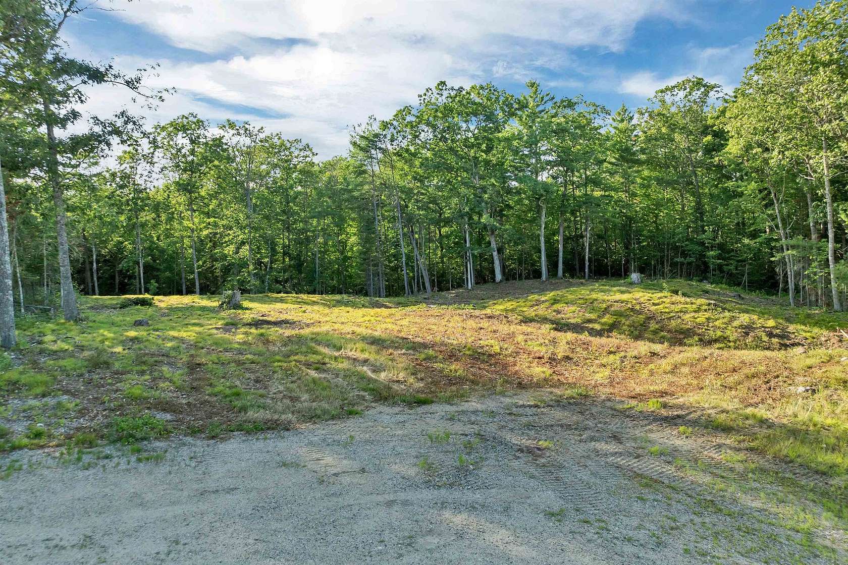 1.43 Acres of Residential Land for Sale in Tuftonboro, New Hampshire