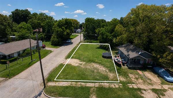 0.14 Acres of Residential Land for Sale in Waco, Texas