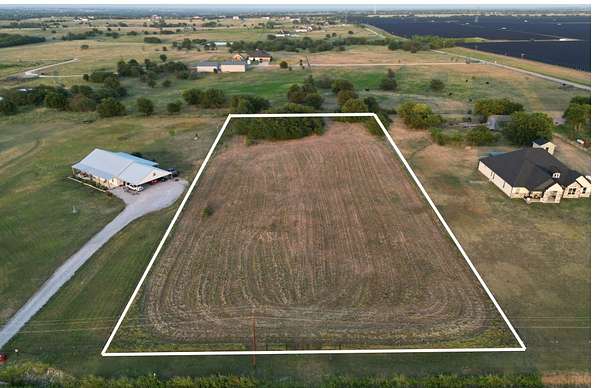 2.16 Acres of Residential Land for Sale in Sanger, Texas