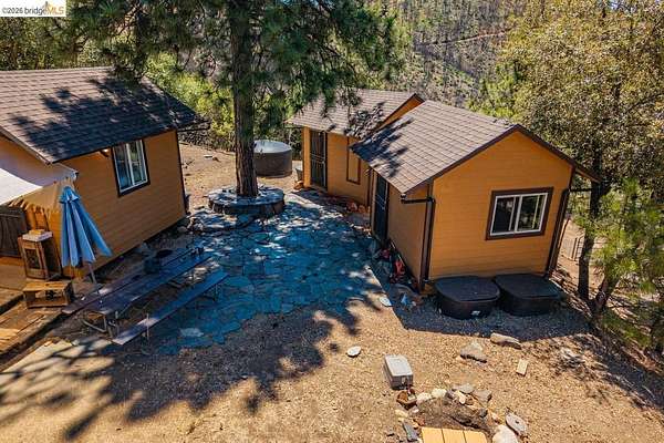 10 Acres of Land for Sale in Groveland, California