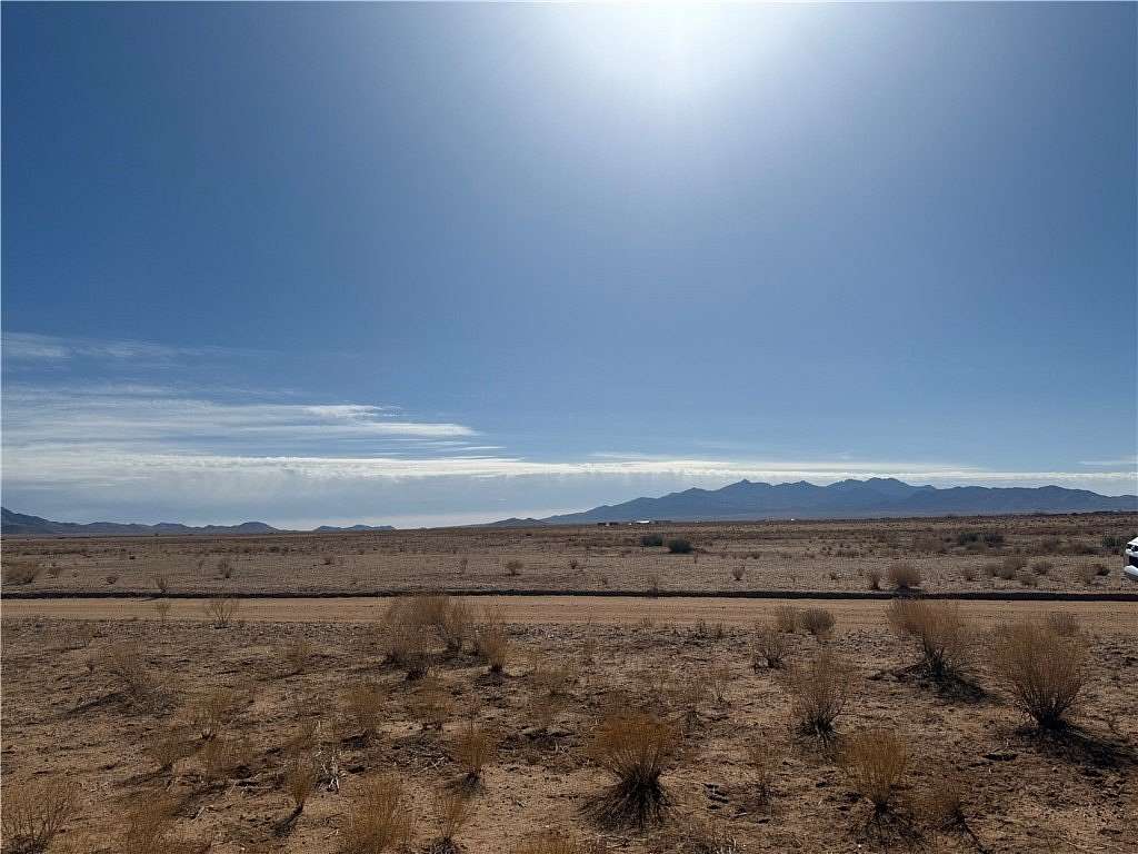 1.3 Acres of Residential Land for Sale in Kingman, Arizona