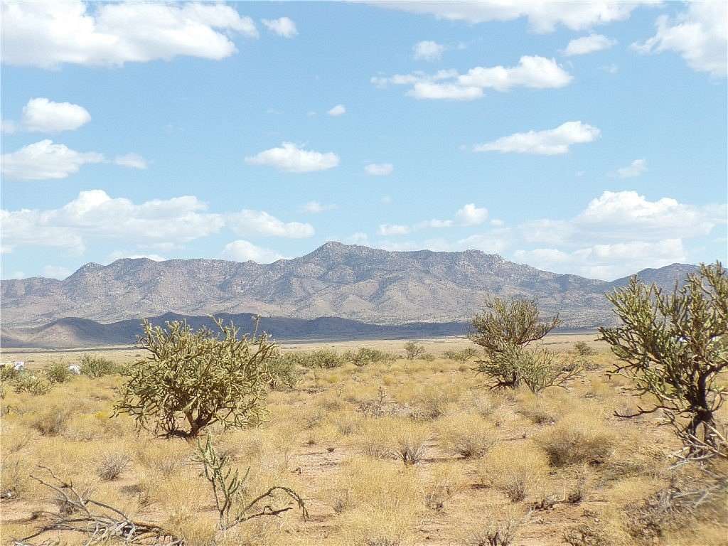1.12 Acres of Residential Land for Sale in Kingman, Arizona