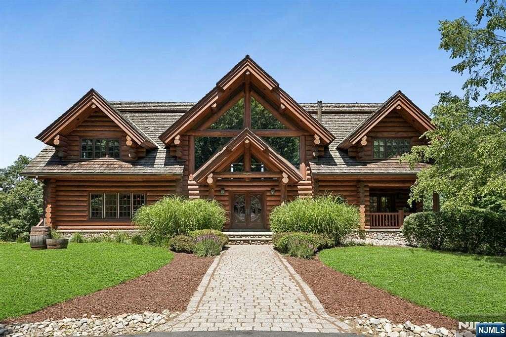 10.2 Acres of Land with Home for Sale in Rockaway Township, New Jersey