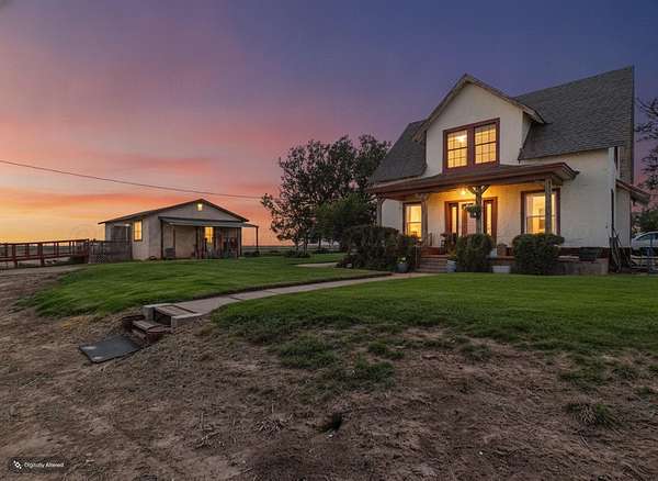 31 Acres of Land with Home for Sale in Happy, Texas