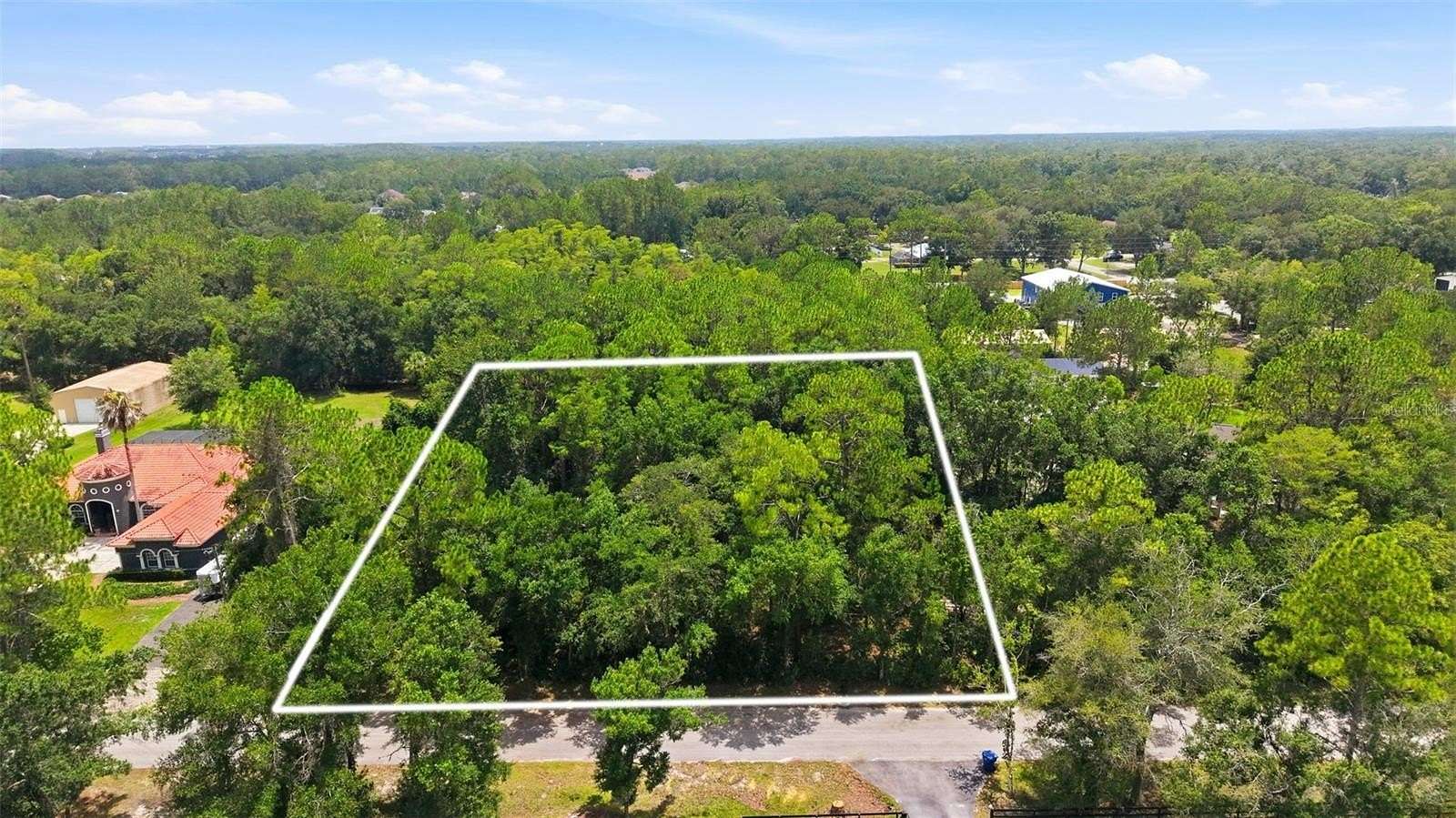 1 Acre of Residential Land for Sale in Wesley Chapel, Florida
