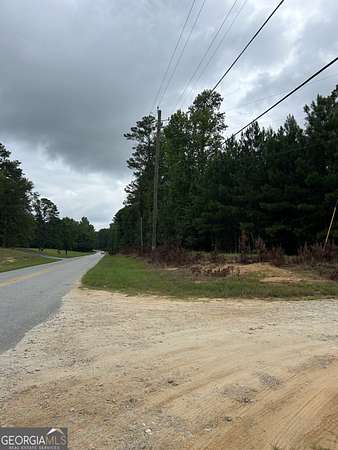 1.5 Acres of Residential Land for Sale in Roanoke, Alabama