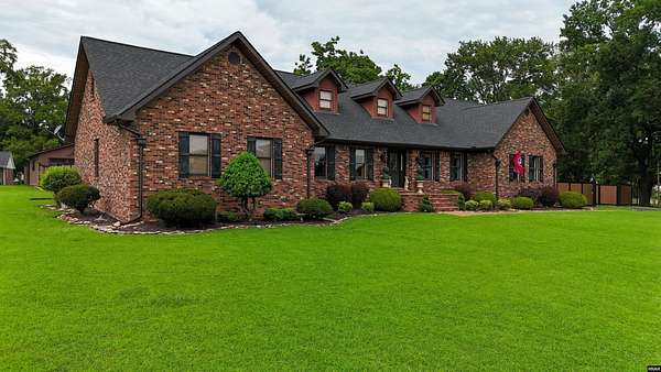 4 Acres of Land with Home for Sale in Kenton, Tennessee