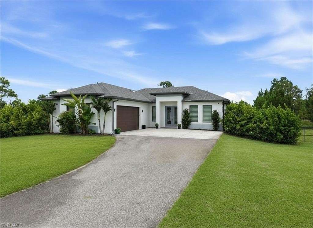 3.1 Acres of Land with Home for Sale in Naples, Florida