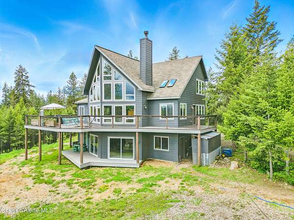 5.43 Acres of Land with Home for Sale in Priest River, Idaho