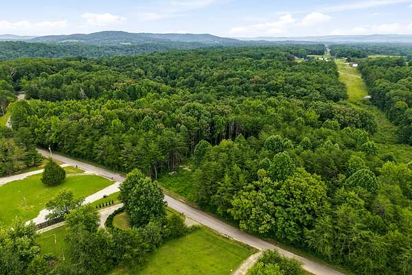 7.27 Acres of Residential Land for Sale in Rock Island, Tennessee