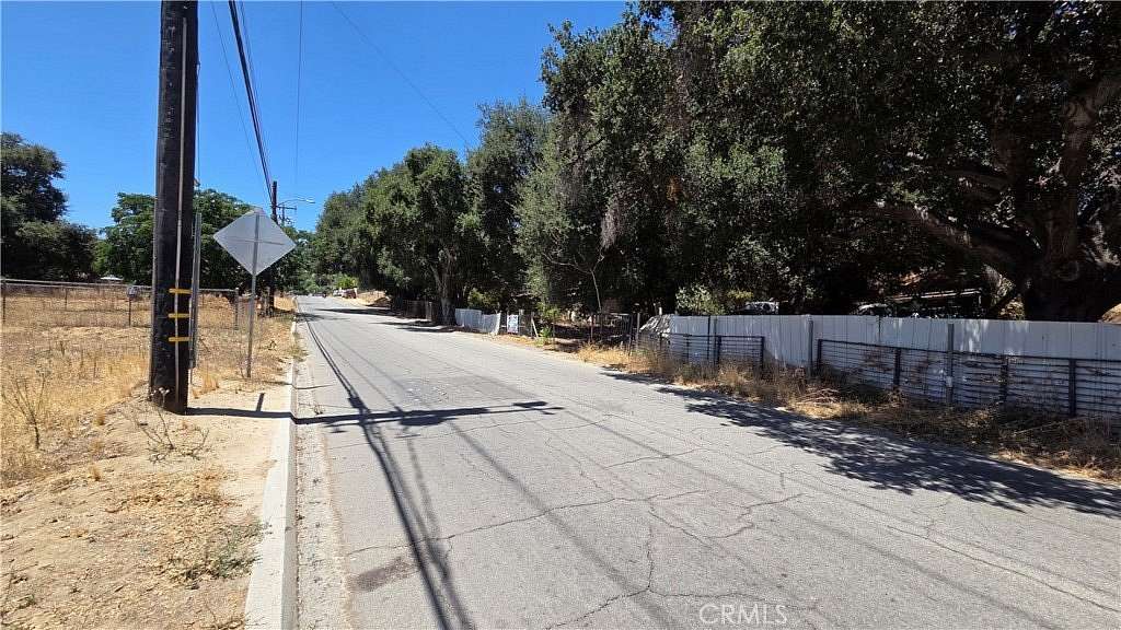 0.18 Acres of Mixed-Use Land for Sale in Castaic, California