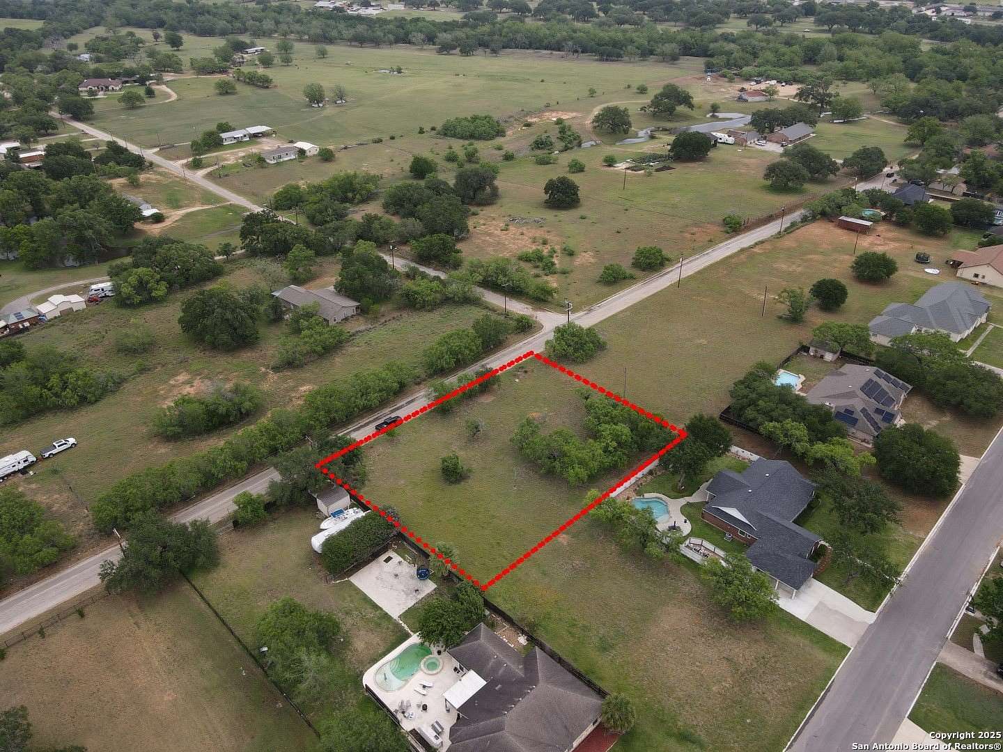 0.69 Acres of Residential Land for Sale in Pleasanton, Texas