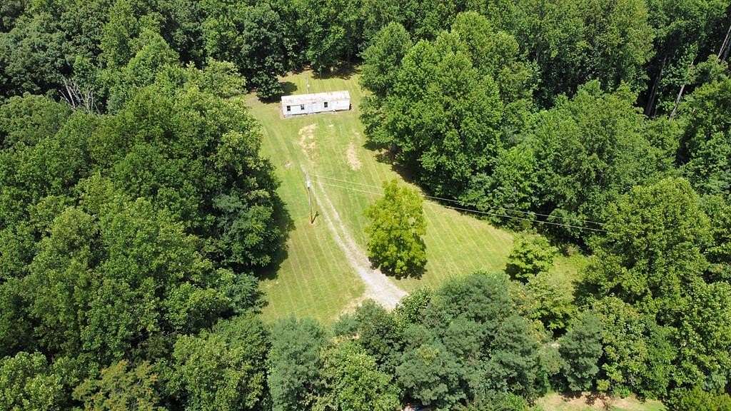 2.5 Acres of Land for Sale in Bloomington Springs, Tennessee