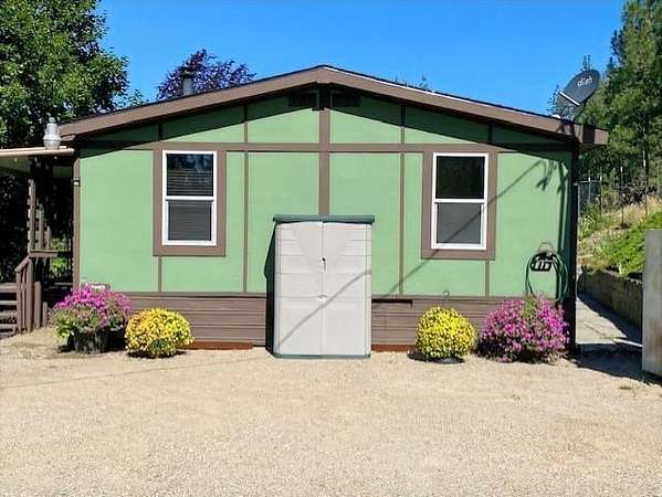 2.28 Acres of Land with Home for Sale in Nine Mile Falls, Washington