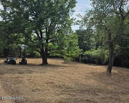 0.8 Acres of Land for Sale in Etowah, Tennessee