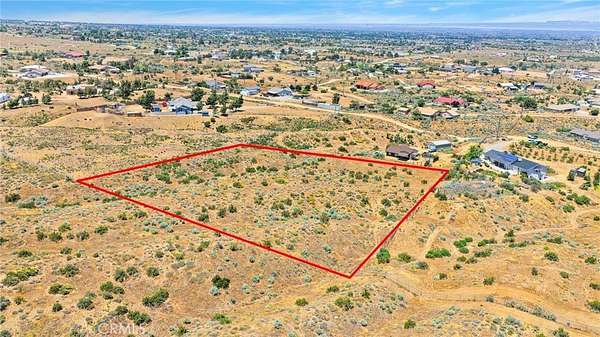 2 Acres of Residential Land for Sale in Phelan, California
