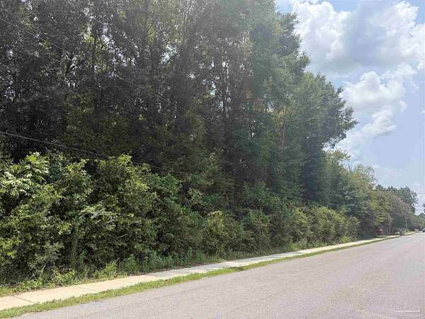 2 Acres of Residential Land for Sale in Pace, Florida