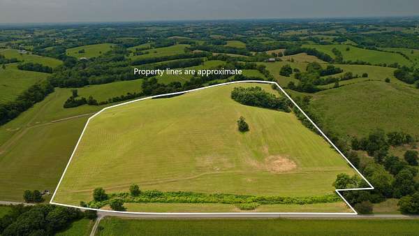 29.6 Acres of Agricultural & Residential Land for Sale in Paris, Kentucky