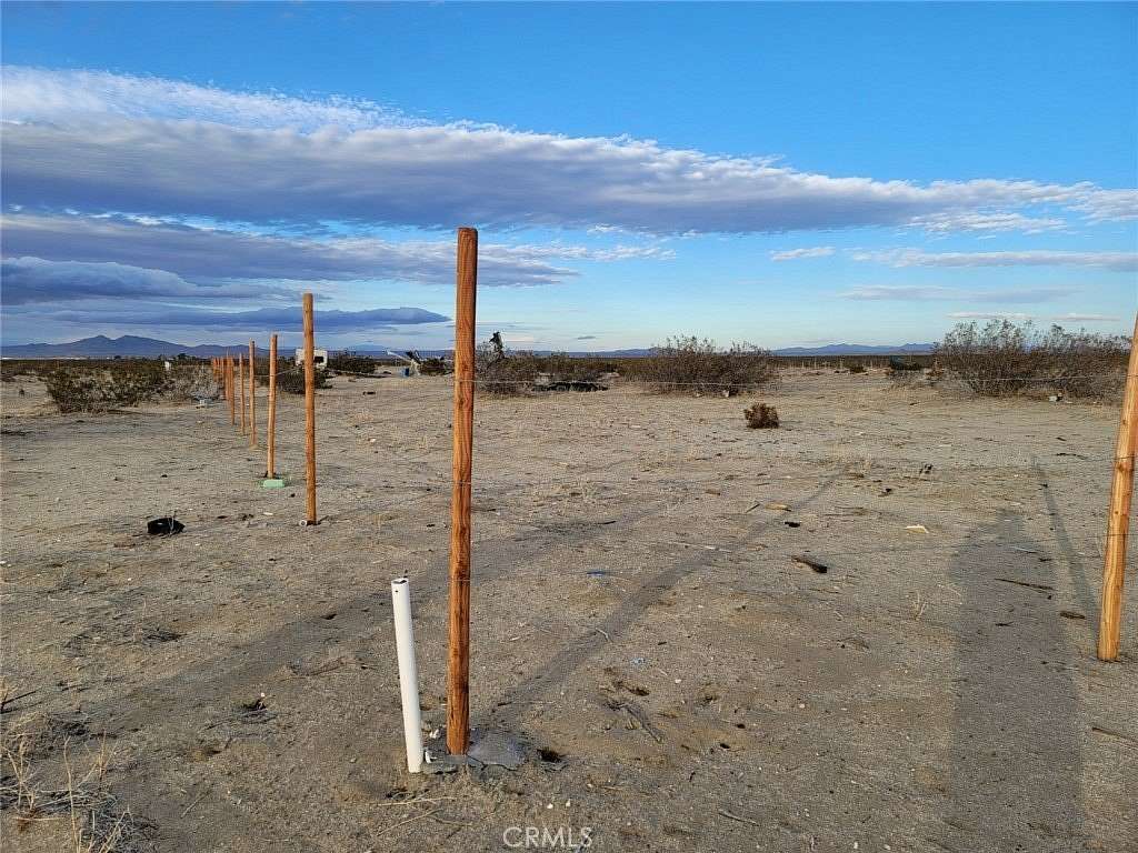 2.5 Acres of Land for Sale in Palmdale, California