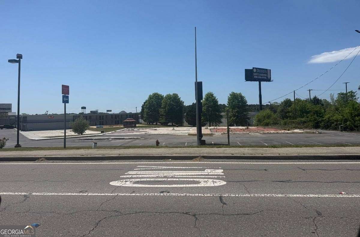 2 Acres of Commercial Land for Sale in Calhoun, Georgia