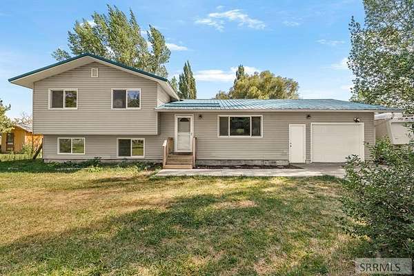 2.8 Acres of Land with Home for Sale in Menan, Idaho