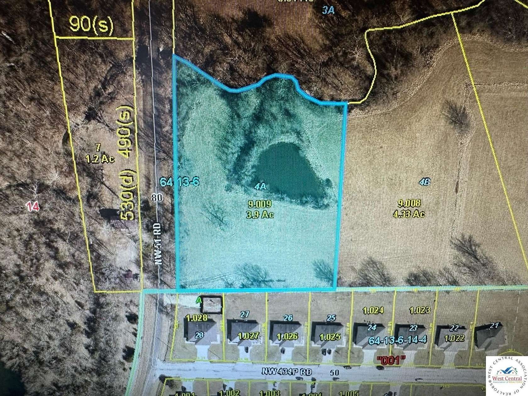 3.9 Acres of Residential Land for Sale in Clinton, Missouri