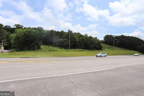 15 Acres of Commercial Land for Sale in Fort Payne, Alabama