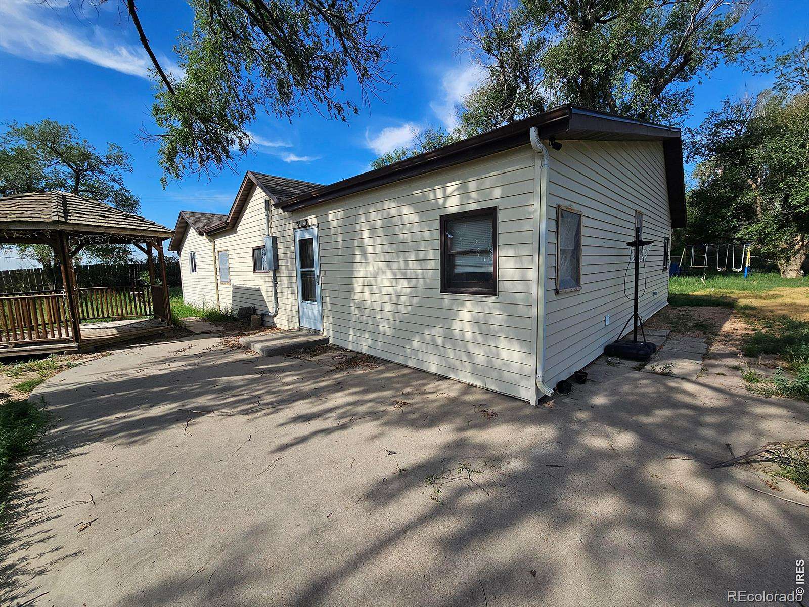 19 Acres of Land with Home for Sale in Sterling, Colorado