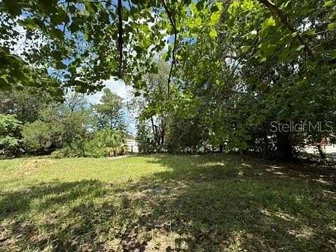 0.55 Acres of Commercial Land for Sale in Hawthorne, Florida